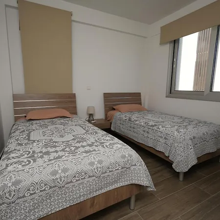 Salt Gem, Airy 2 Bdrm Lägenhet *